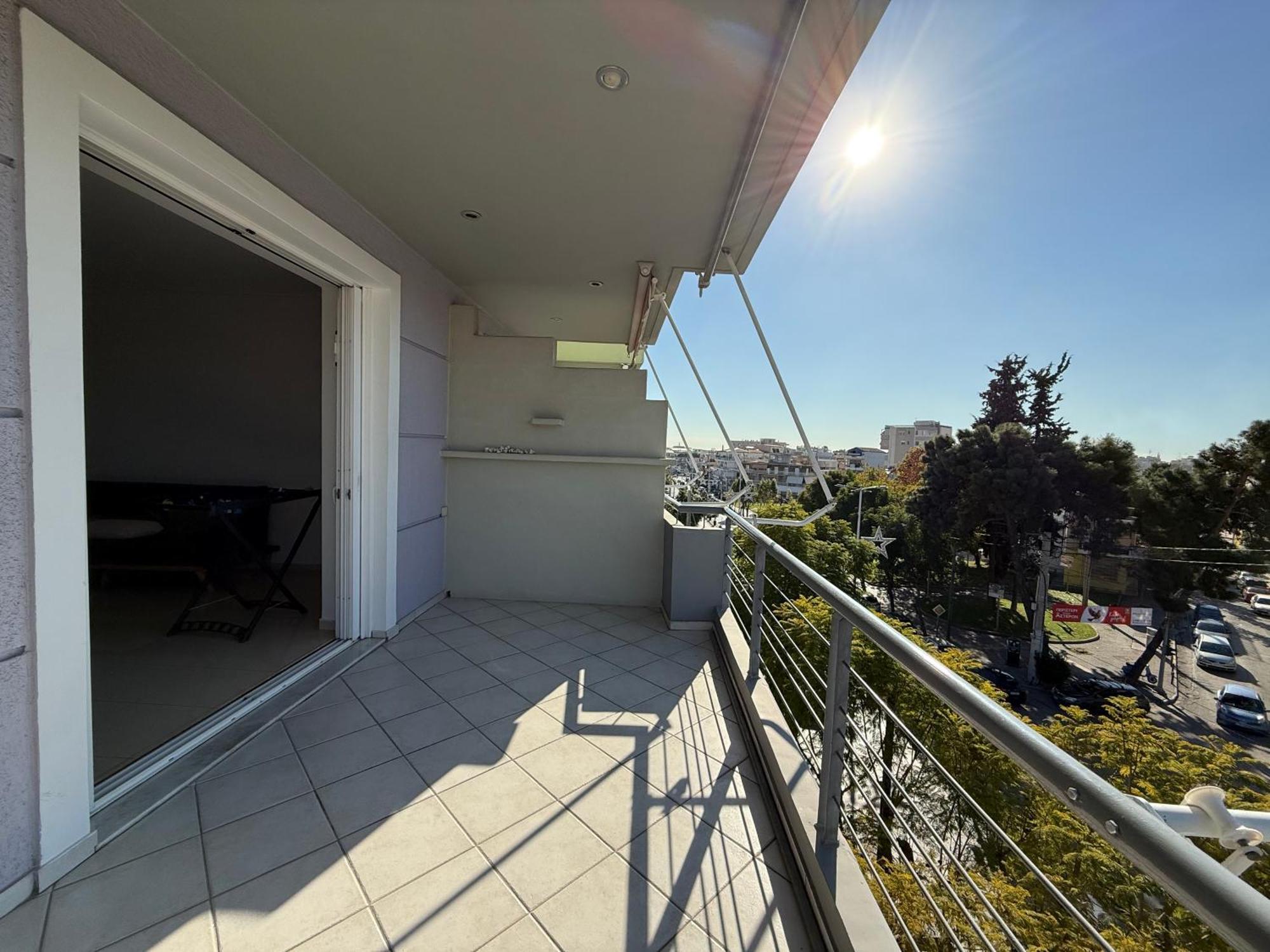 Sunny Home Private Jacuzzi Hydromassage Acropolis & Lycabettus Far View Parking 300M Metro Peristeri Atenas Habitación foto