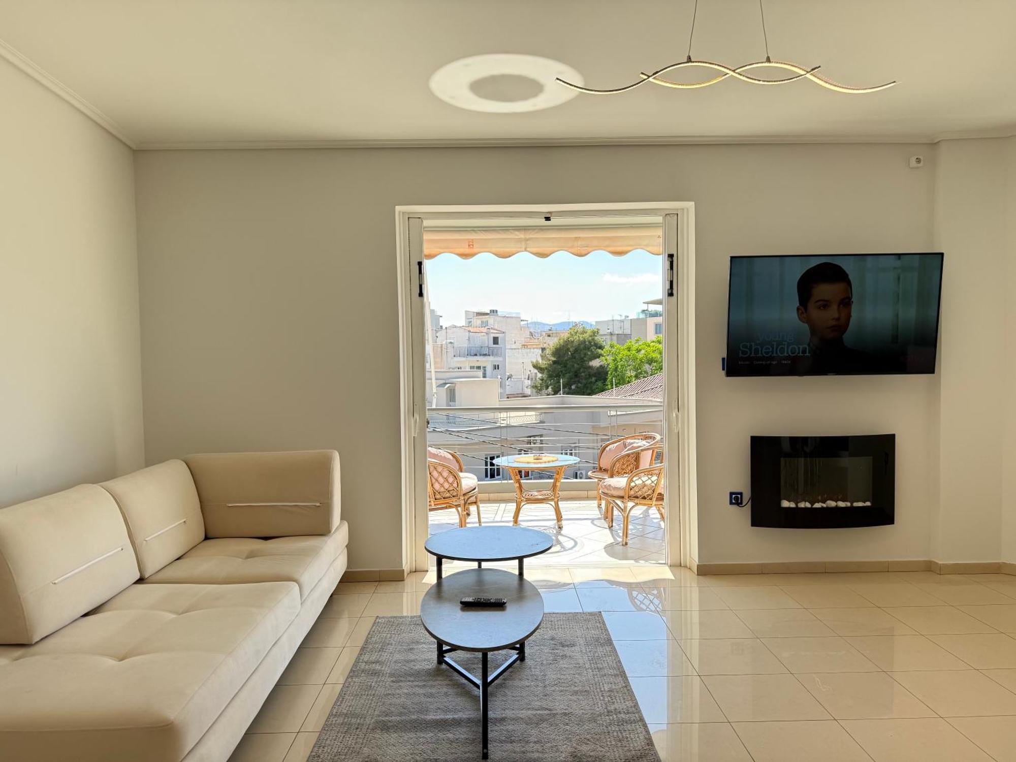 Sunny Home Private Jacuzzi Hydromassage Acropolis & Lycabettus Far View Parking 300M Metro Peristeri Atenas Exterior foto