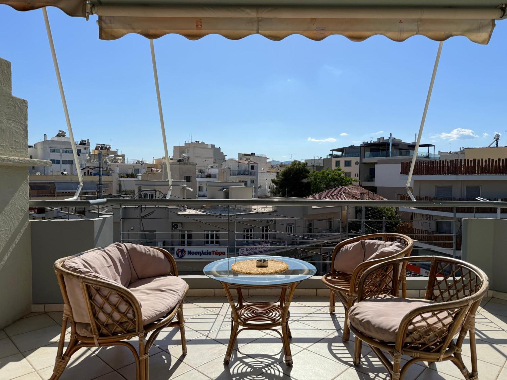 Sunny Home Private Jacuzzi Hydromassage Acropolis & Lycabettus Far View Parking 300M Metro Peristeri Atenas Exterior foto