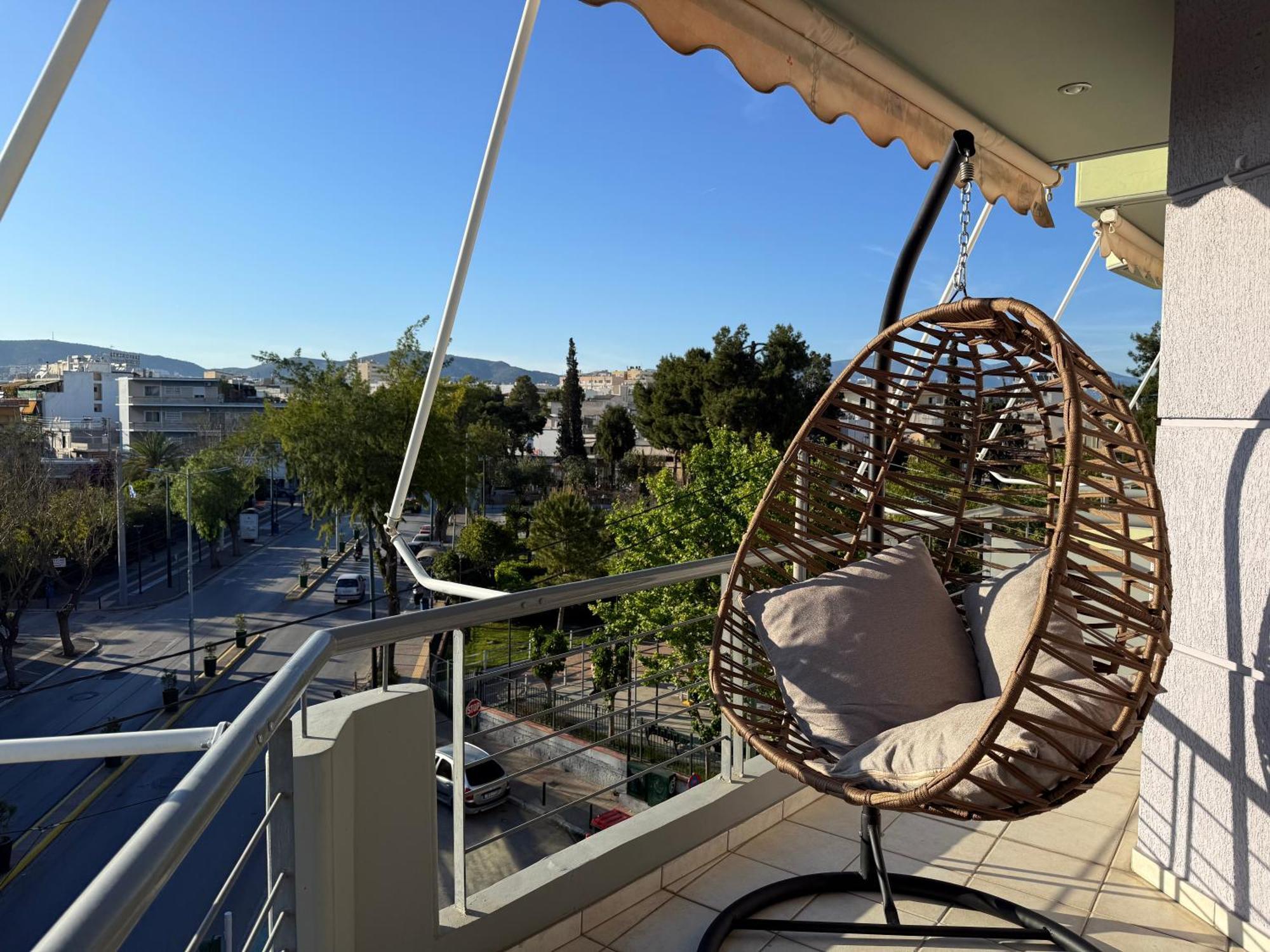 Sunny Home Private Jacuzzi Hydromassage Acropolis & Lycabettus Far View Parking 300M Metro Peristeri Atenas Exterior foto