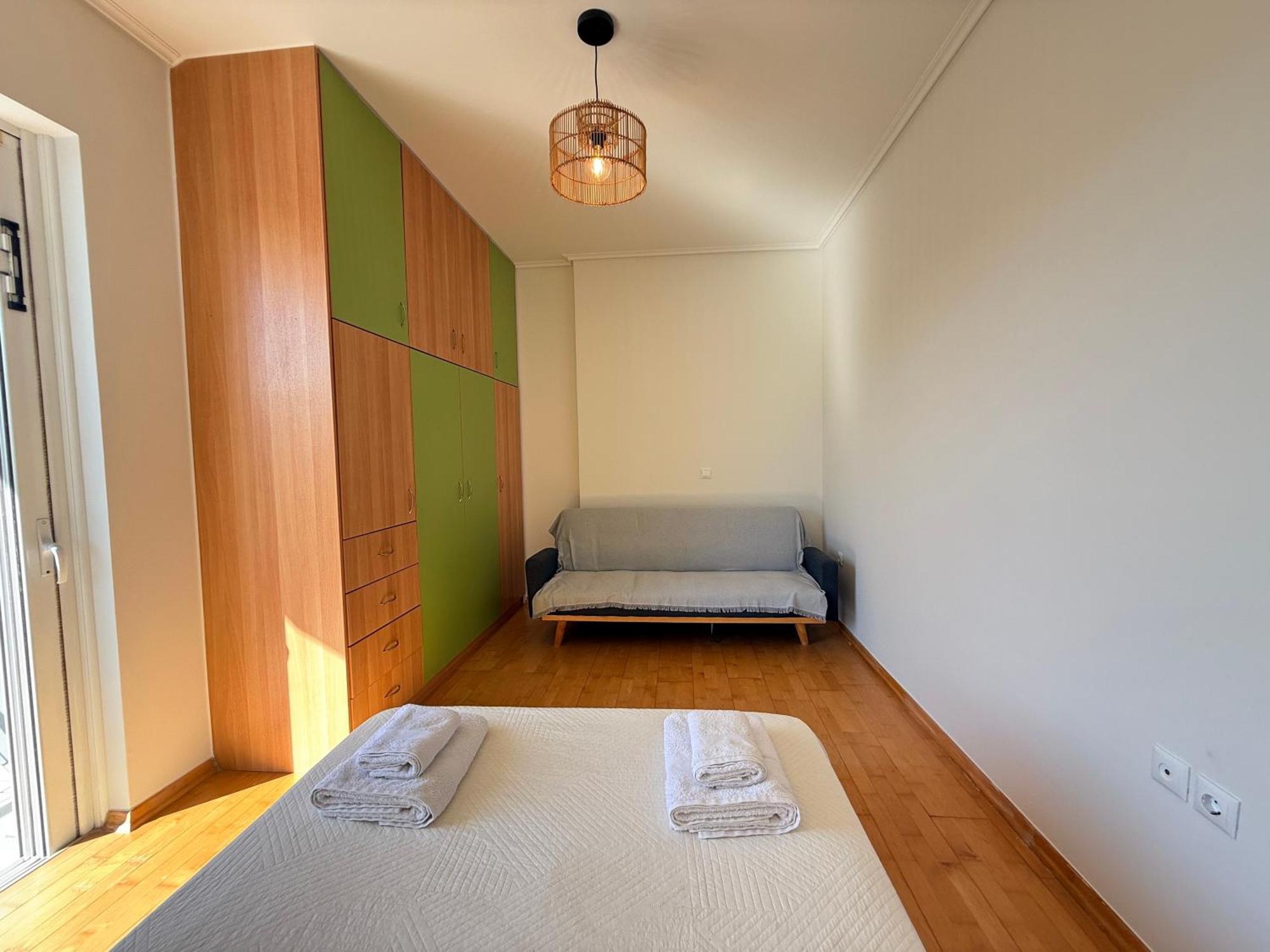 Sunny Home Private Jacuzzi Hydromassage Acropolis & Lycabettus Far View Parking 300M Metro Peristeri Atenas Exterior foto