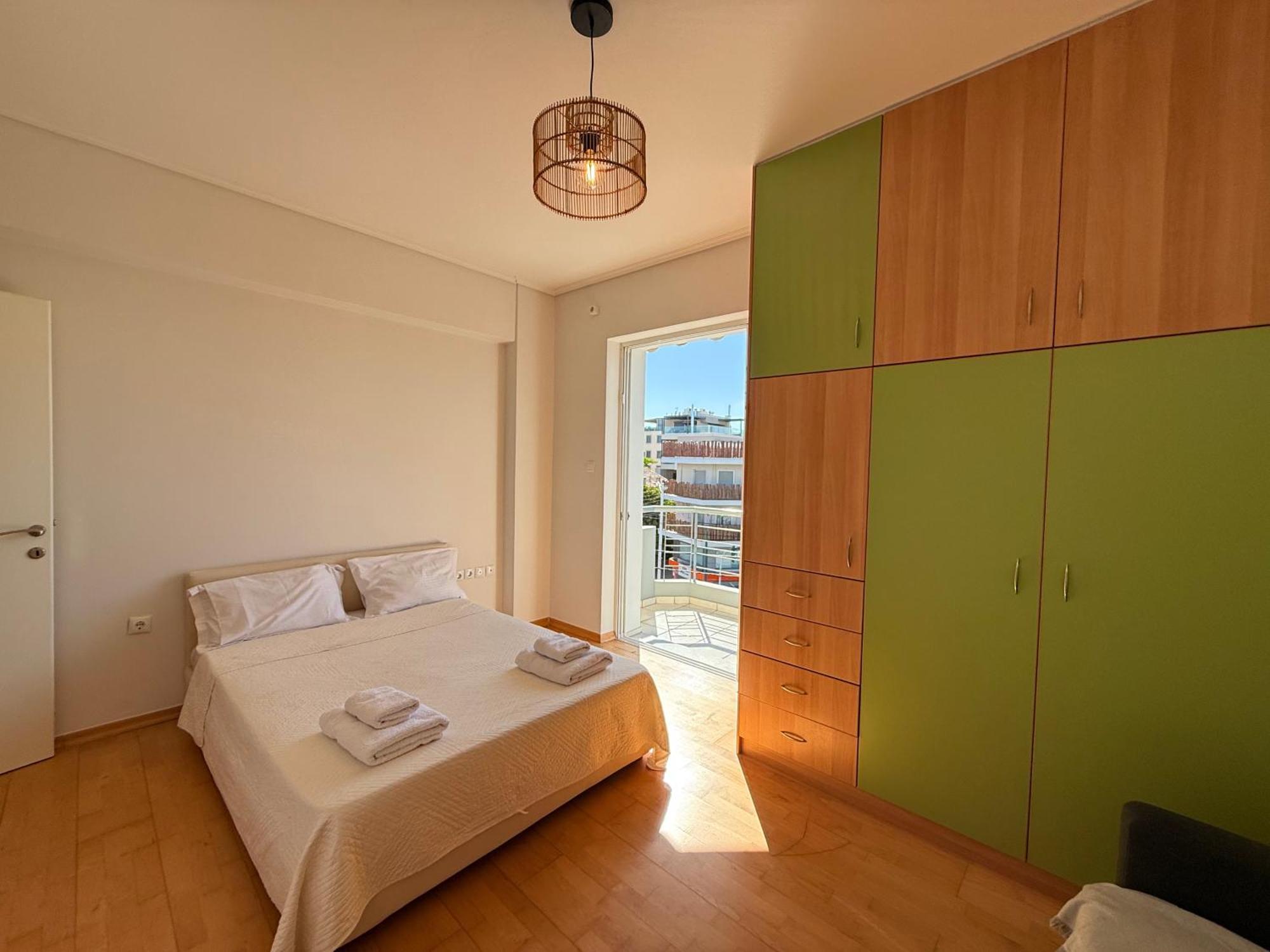 Sunny Home Private Jacuzzi Hydromassage Acropolis & Lycabettus Far View Parking 300M Metro Peristeri Atenas Exterior foto